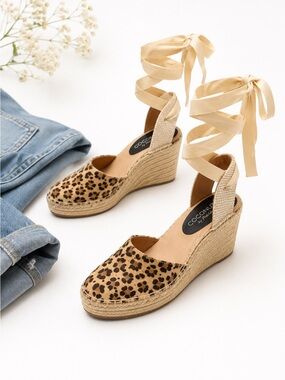 NWT Coconuts by Matisse Firefly Leopard Calf Hair Espadrille Wedges Sz 6